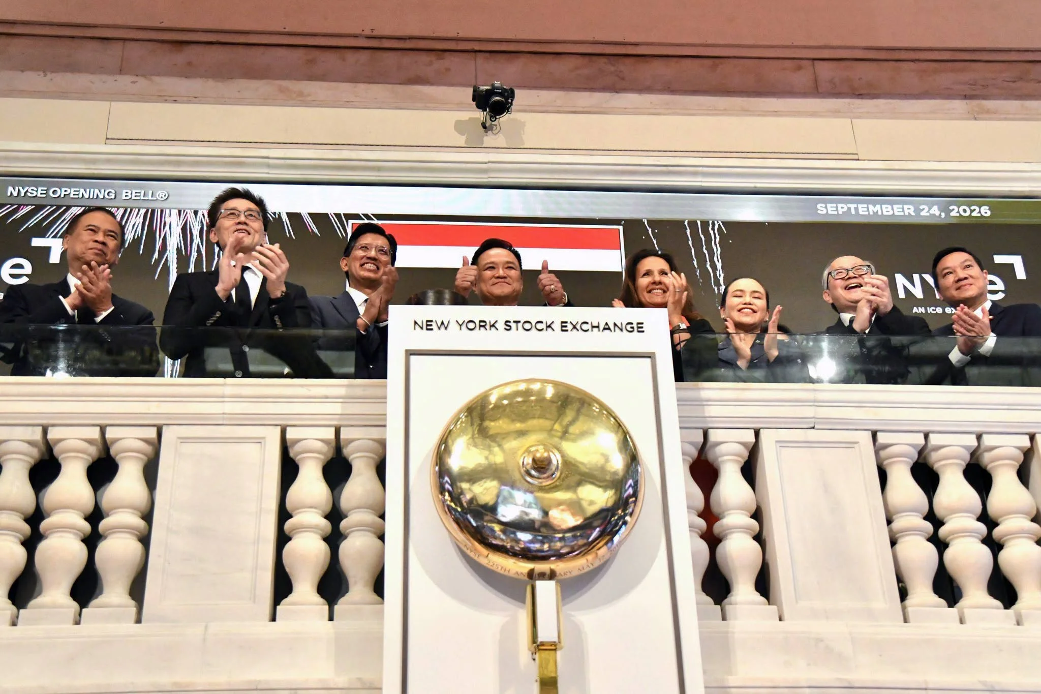 นายกฯ ลั่นระฆัง NYSE เชื่อมตลาดหุ้นไทย-สหรัฐฯ เปิดประตูธุรกิจไทยระดมทุนตลาดทุนโลก ดึงเงินลงทุนสร้างงานให้คนไทย 1 NYSE